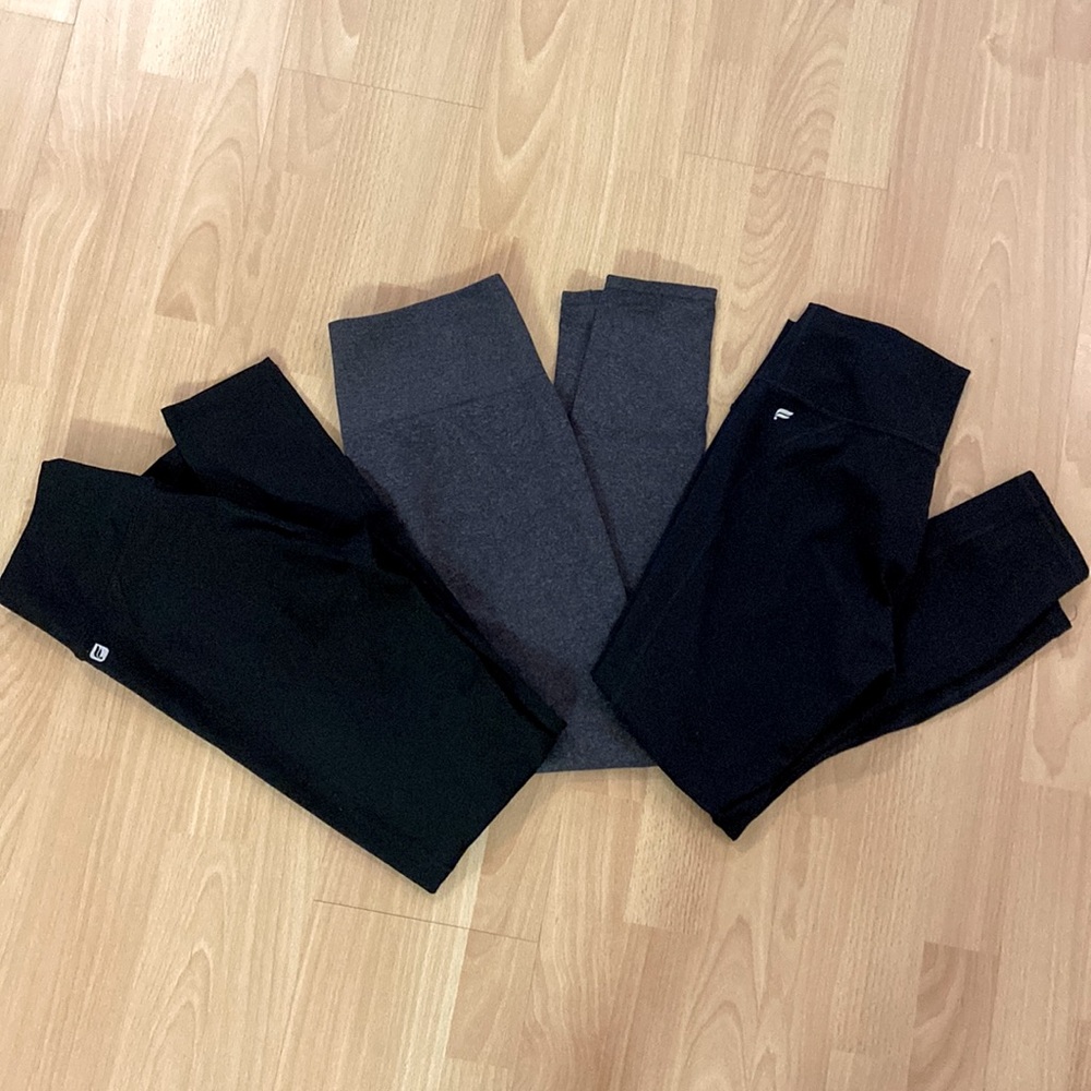 Fabletics lot of 3 leggings